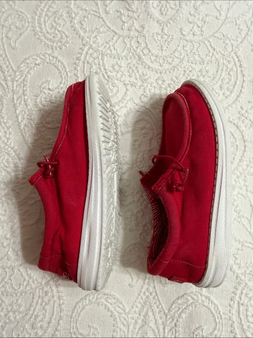 Hey Dude Girls Size 1 Youth Red Canvas Slip-On Sneakers